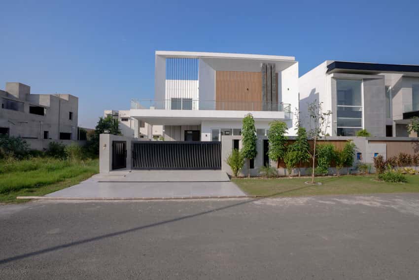 1 Kanal Semi-Furnished House For sale in DHA Lahore | OH-0026