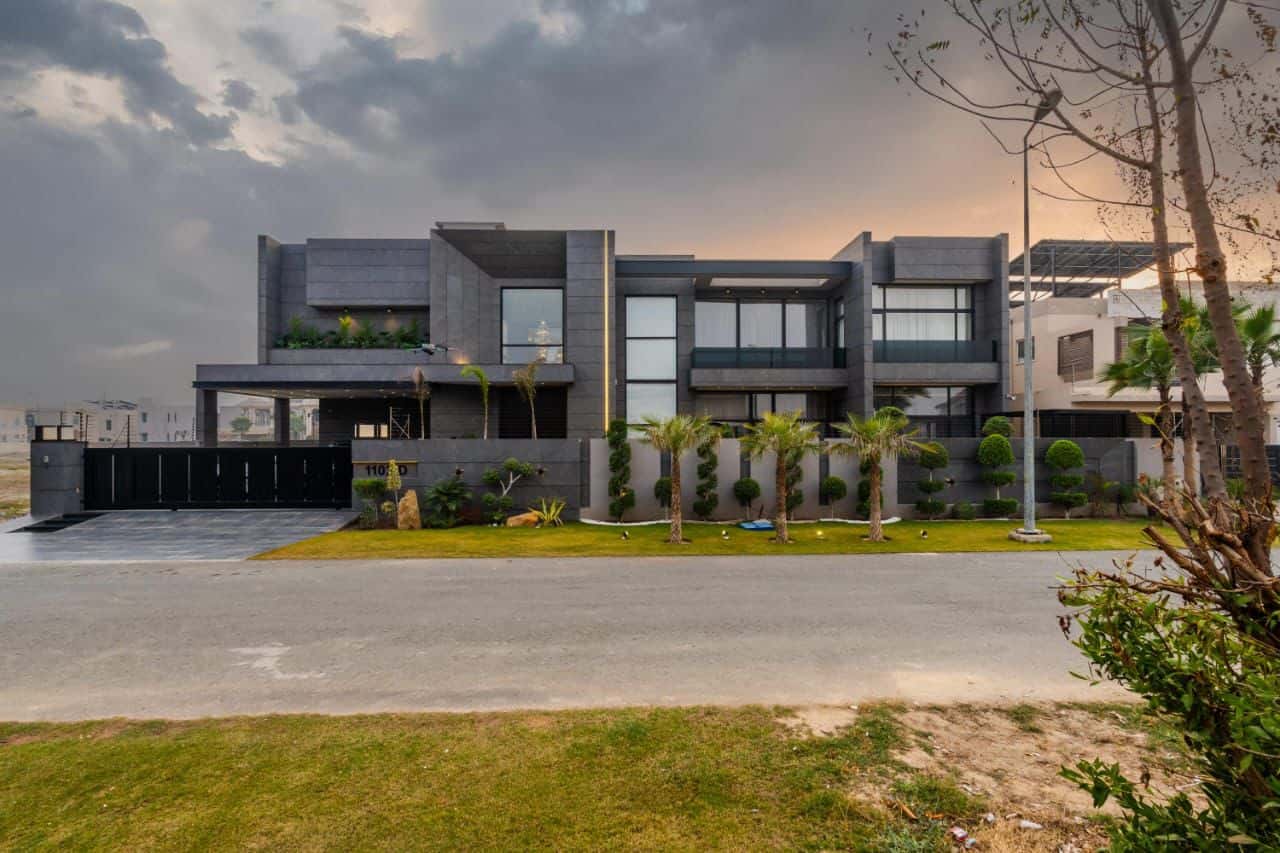 [VERIFIED] Grand 2 Kanal Fully Furnished House – DHA Phase 6, Lahore