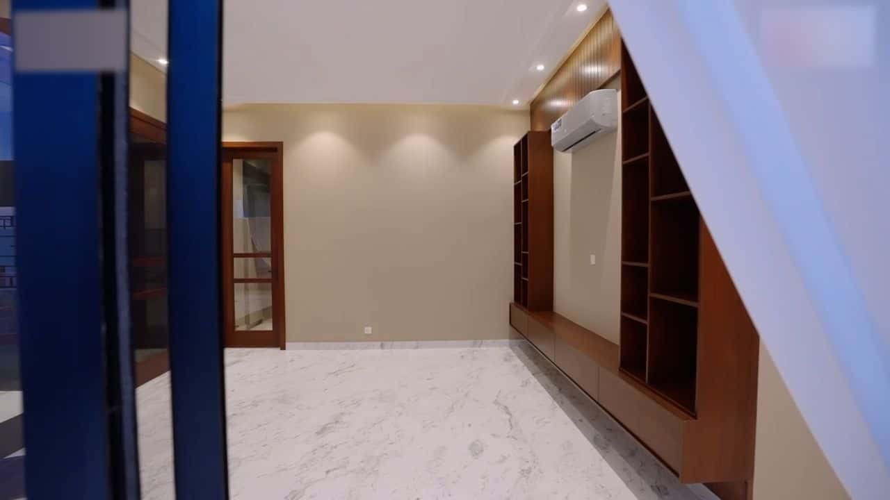 Thumb 19