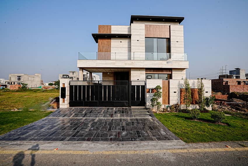 10 Marla Un-Furnished House For sale in DHA Lahore | OH-0010 1