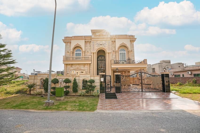 1 Kanal Un-Furnished House For sale in DHA Lahore | OH-0011 2