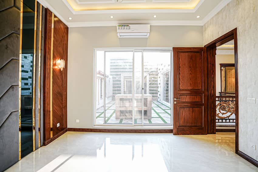 1 Kanal Un-Furnished House For sale in DHA Lahore | OH-0011 24