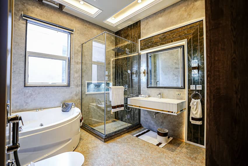 1 Kanal Un-Furnished House For sale in DHA Lahore | OH-0011 32