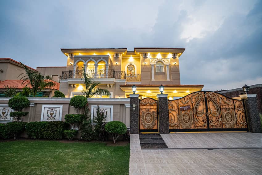 1 Kanal Semi-Furnished House For sale in DHA Lahore | OH-0013 2