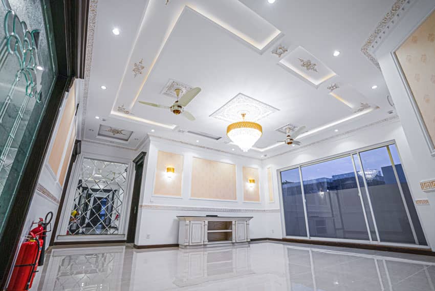 1 Kanal Semi-Furnished House For sale in DHA Lahore | OH-0013 14