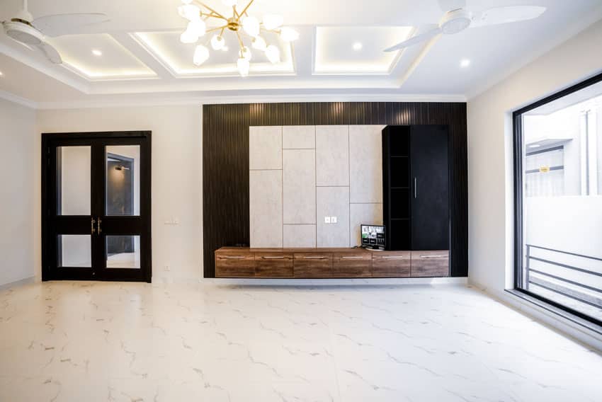 1 Kanal Semi-Furnished with Basement House For sale in DHA Lahore | OH-0018 10