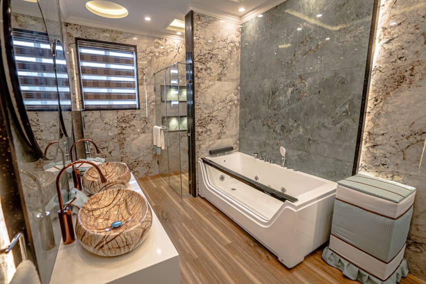 1 Kanal Semi-Furnished House For sale in DHA Lahore | OH-0019 15