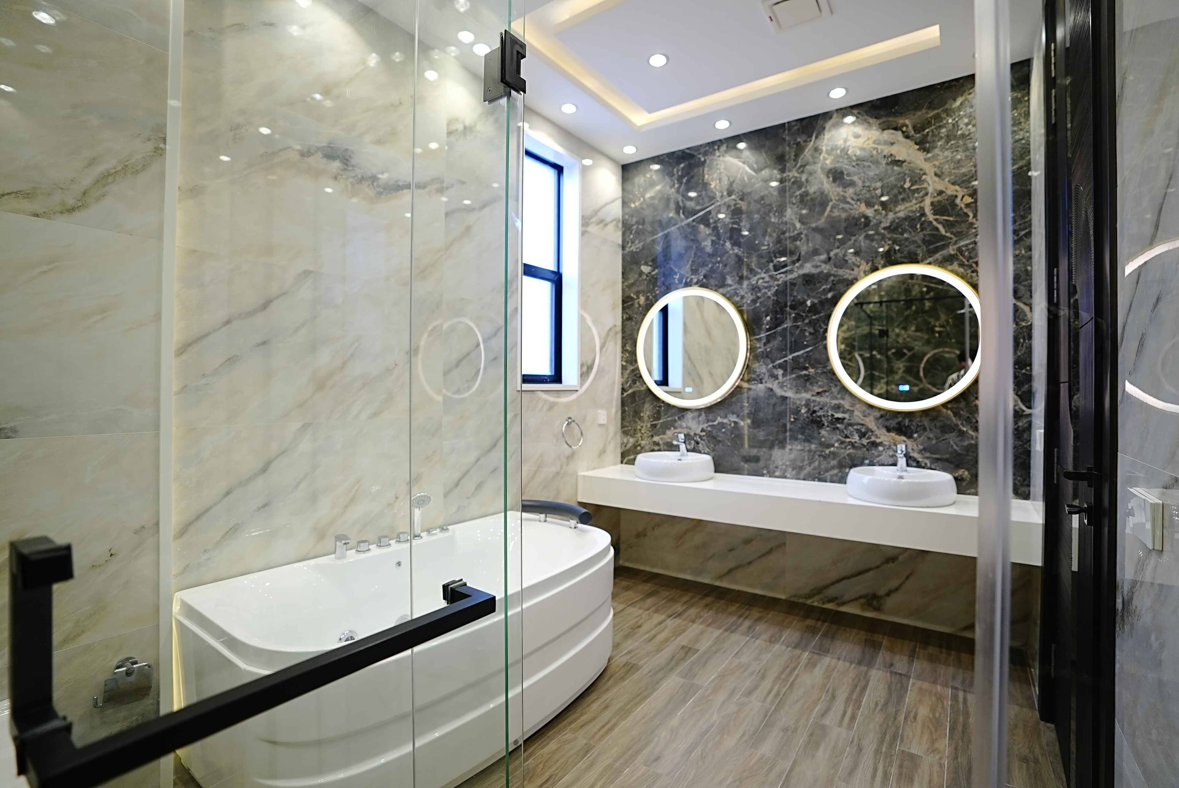 1 Kanal Semi-Furnished House For sale in DHA Lahore | OH-0030 12