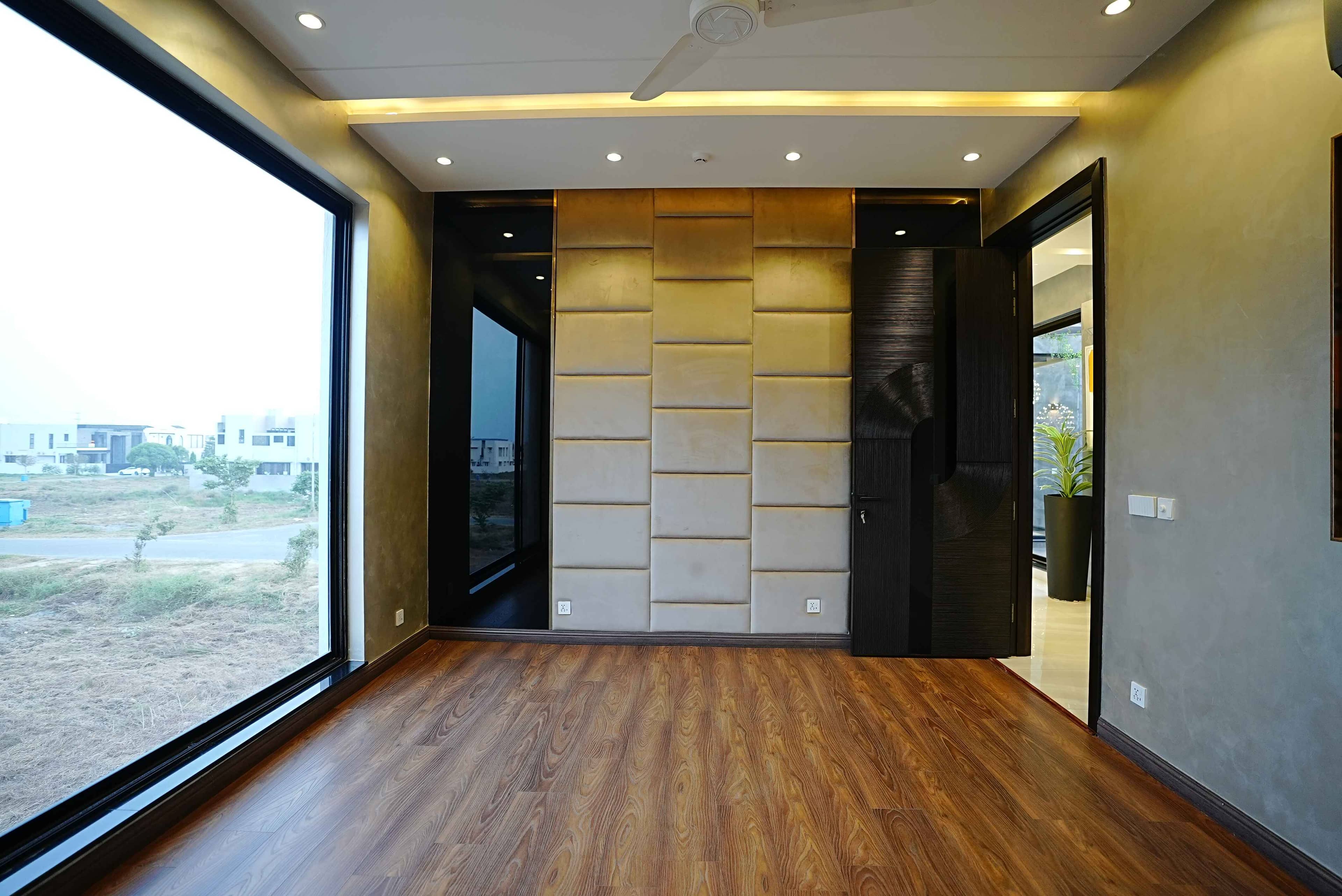 1 Kanal Semi-Furnished House For sale in DHA Lahore | OH-0030 21