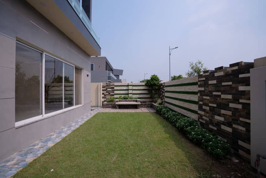 1 Kanal Un-Furnished House with Basement For sale in DHA Lahore | OH-0031 5