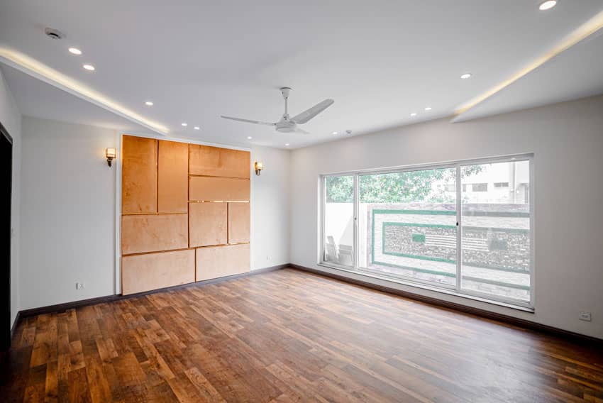 1 Kanal Un-Furnished House with Basement For sale in DHA Lahore | OH-0031 19