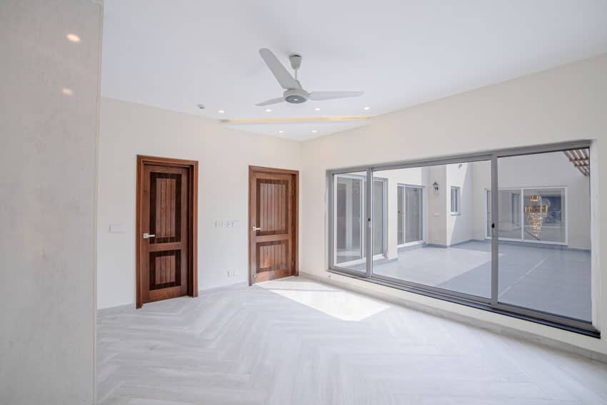 1 Kanal Un-Furnished House with Basement For sale in DHA Lahore | OH-0031 44