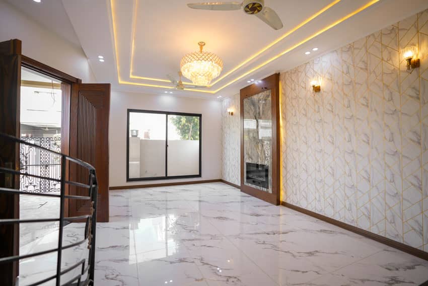 5 Marla Un-Furnished House For sale in DHA Lahore | OH-0032 6