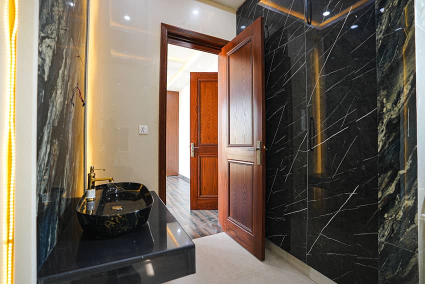 5 Marla Un-Furnished House For sale in DHA Lahore | OH-0032 17