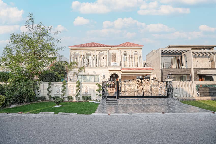 1 Kanal Un-Furnished House For sale in DHA Lahore | OH-0033 2