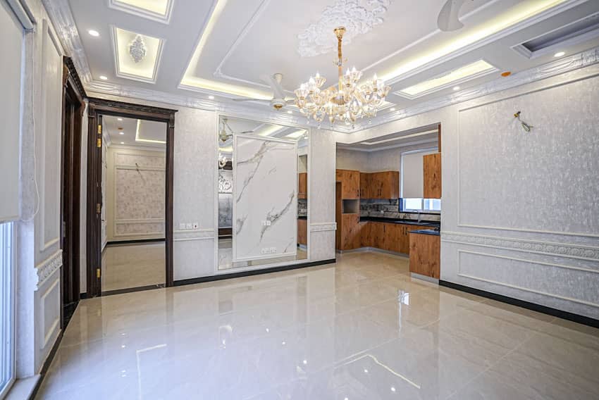 1 Kanal Un-Furnished House For sale in DHA Lahore | OH-0033 24