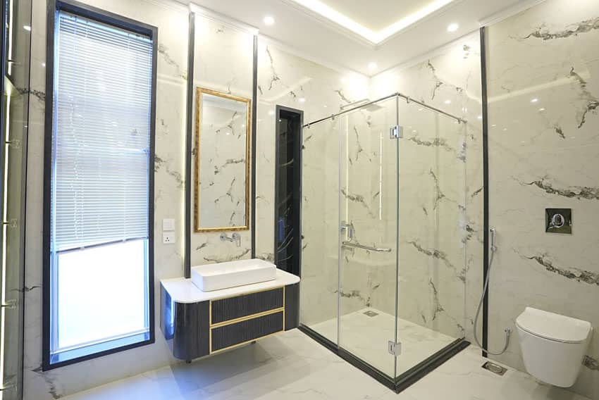 1 Kanal Un-Furnished House For sale in DHA Lahore | OH-0033 29