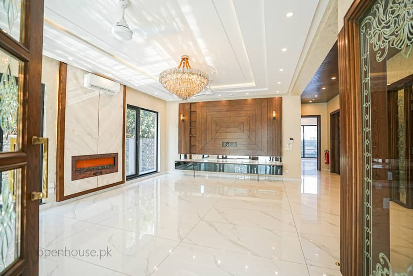 1 Kanal Semi-Furnished House For sale in DHA Lahore | OH-0036 11