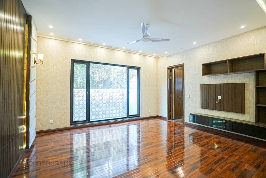 1 Kanal Semi-Furnished House For sale in DHA Lahore | OH-0036 19