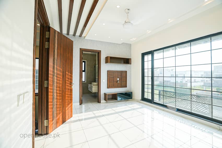 1 Kanal Semi-Furnished House For sale in DHA Lahore | OH-0036 30