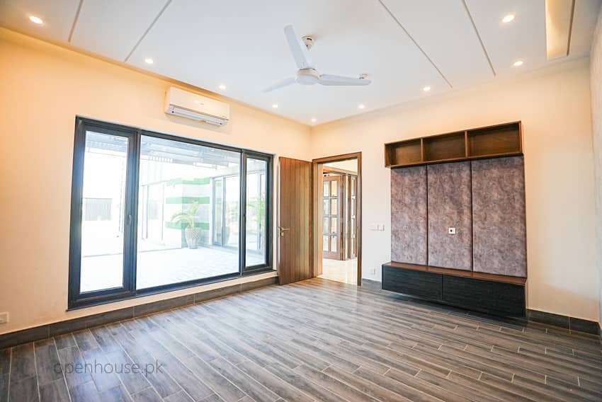 1 Kanal Semi-Furnished House For sale in DHA Lahore | OH-0036 33