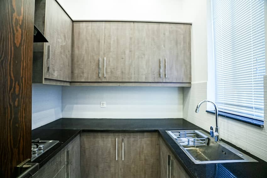 1 Kanal Semi-Furnished House For sale in DHA Lahore | OH-0037 11