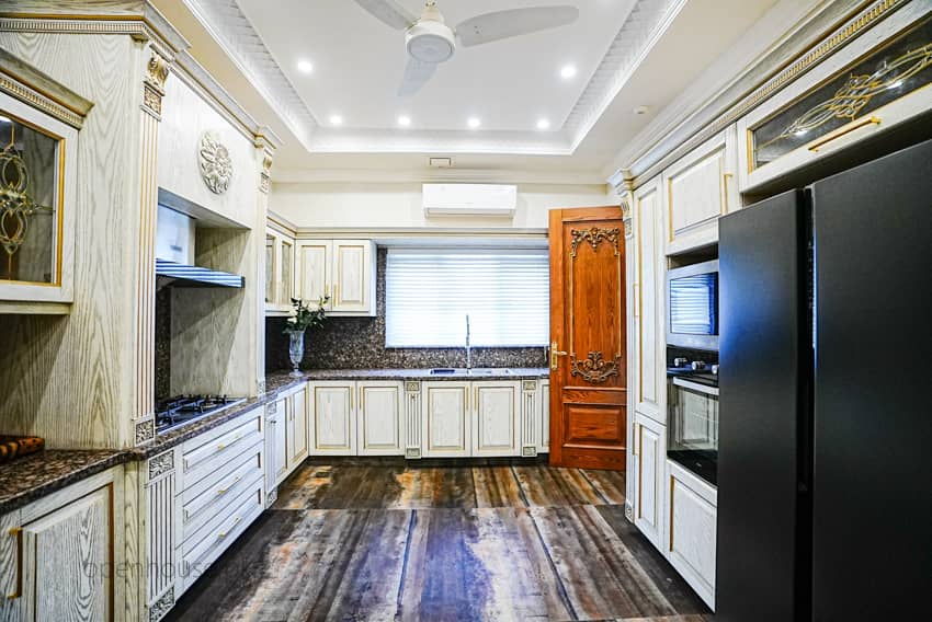 1 Kanal Furnished Corner House For sale in DHA Lahore | OH-0038 11