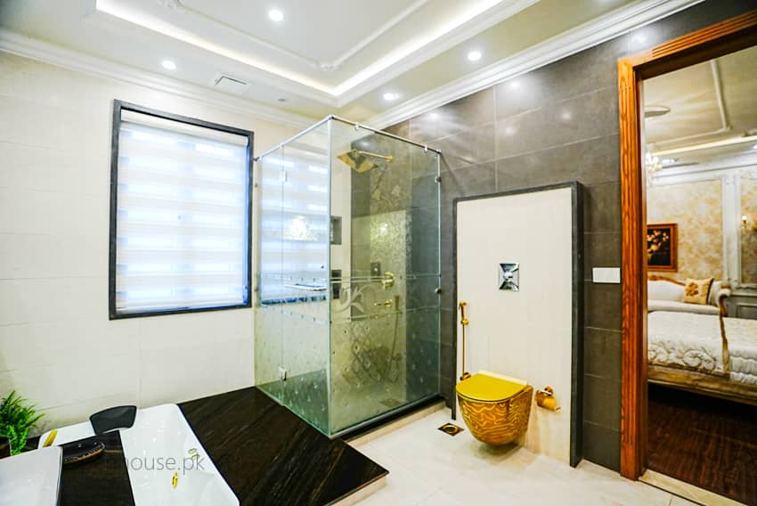 1 Kanal Furnished Corner House For sale in DHA Lahore | OH-0038 15