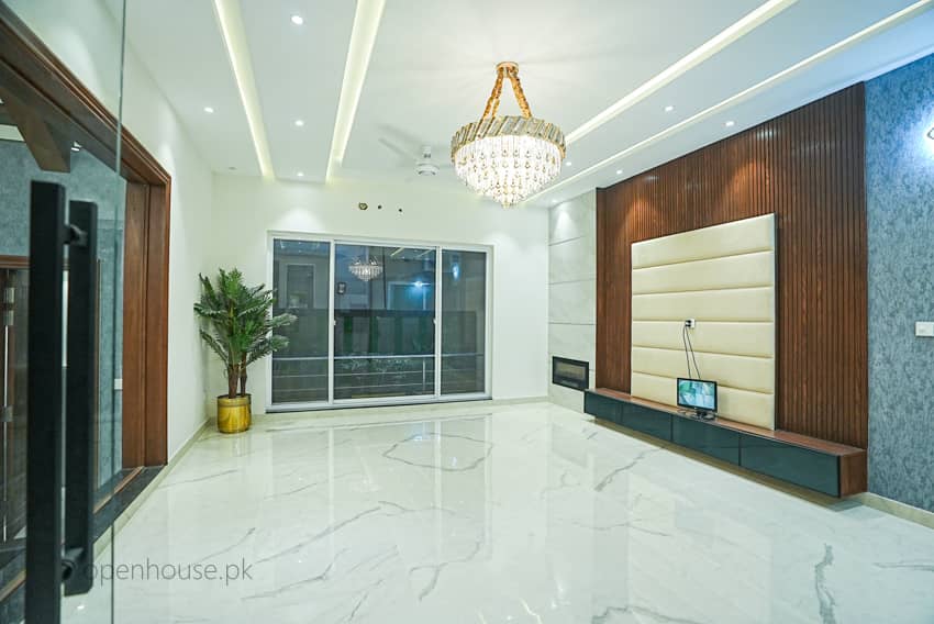 1 Kanal Semi-Furnished House with Basement & Home Cinema For sale in DHA Lahore | OH-0039 9