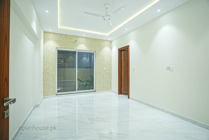 1 Kanal Semi-Furnished House with Basement & Home Cinema For sale in DHA Lahore | OH-0039 14