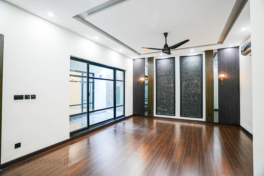 1 Kanal Semi-Furnished House For sale in DHA Lahore | OH-0040 25