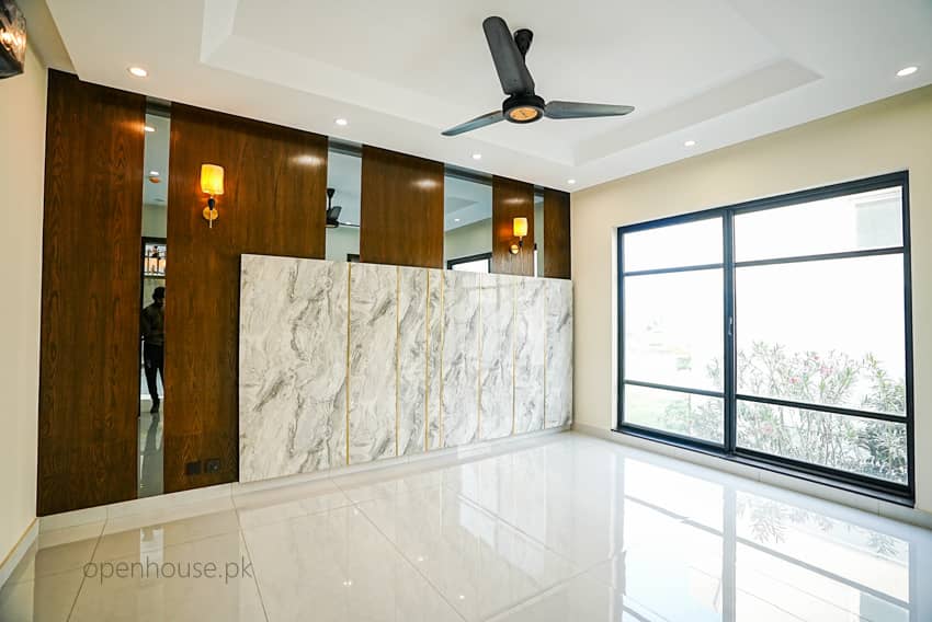 1 Kanal Semi-Furnished House For sale in DHA Lahore | OH-0040 36