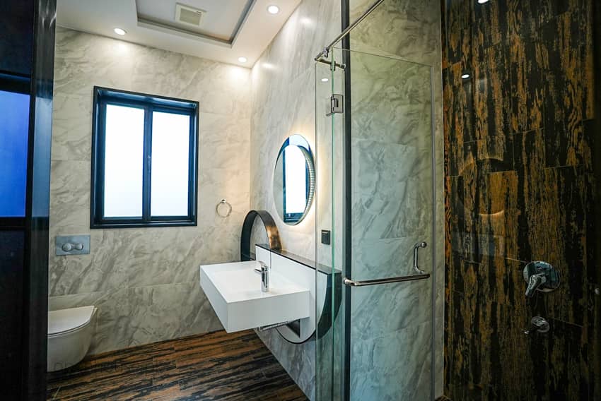 1 Kanal Semi-Furnished House For sale in DHA Lahore | OH-0040 38