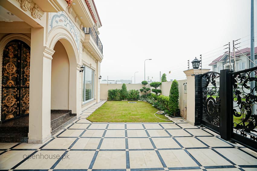 1 Kanal Semi-Furnished House For sale in DHA Lahore | OH-0043 3