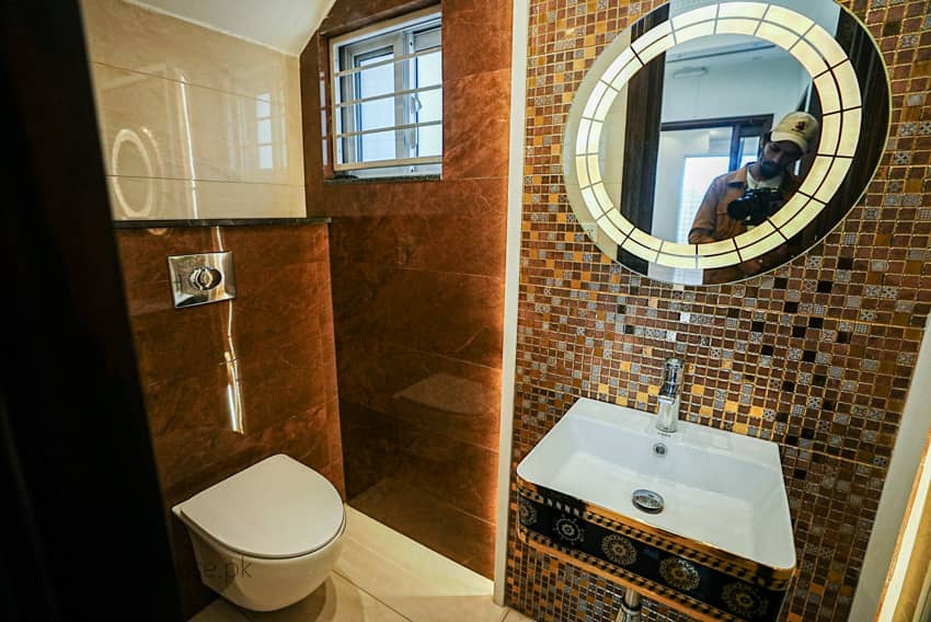 1 Kanal Semi-Furnished House For sale in DHA Lahore | OH-0043 8