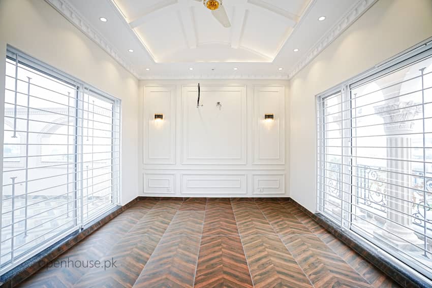 1 Kanal Semi-Furnished House For sale in DHA Lahore | OH-0043 21