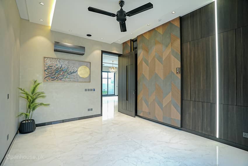 1 Kanal Semi-Furnished House with Basement & Cinema For sale in DHA Lahore | OH-0045 14