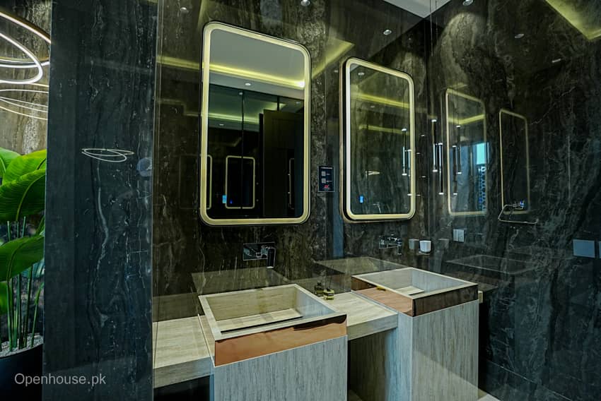 1 Kanal Semi-Furnished House with Basement & Cinema For sale in DHA Lahore | OH-0045 37