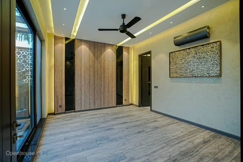 1 Kanal Semi-Furnished House with Basement & Cinema For sale in DHA Lahore | OH-0045 41