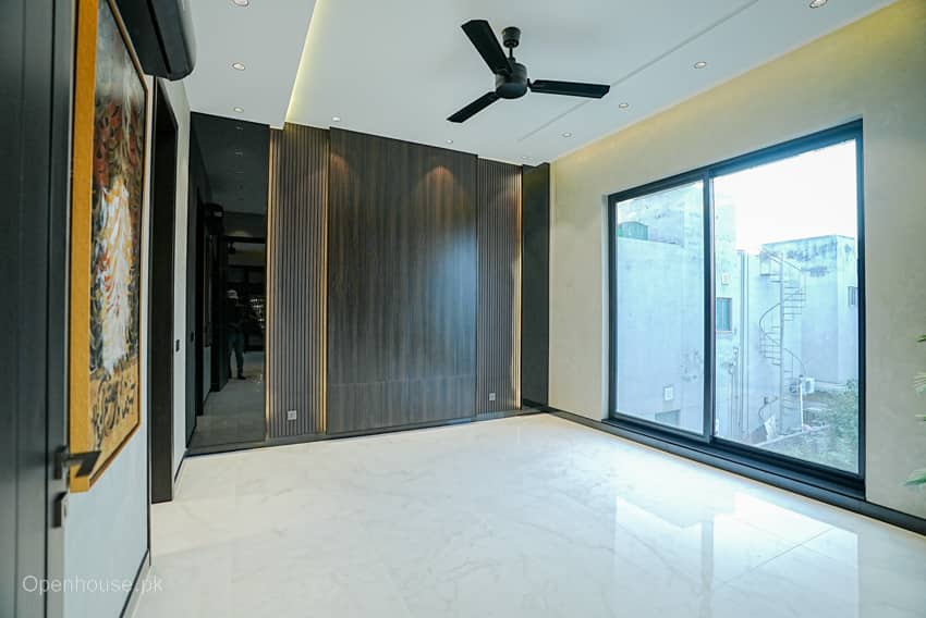 1 Kanal Semi-Furnished House with Basement & Cinema For sale in DHA Lahore | OH-0045 43