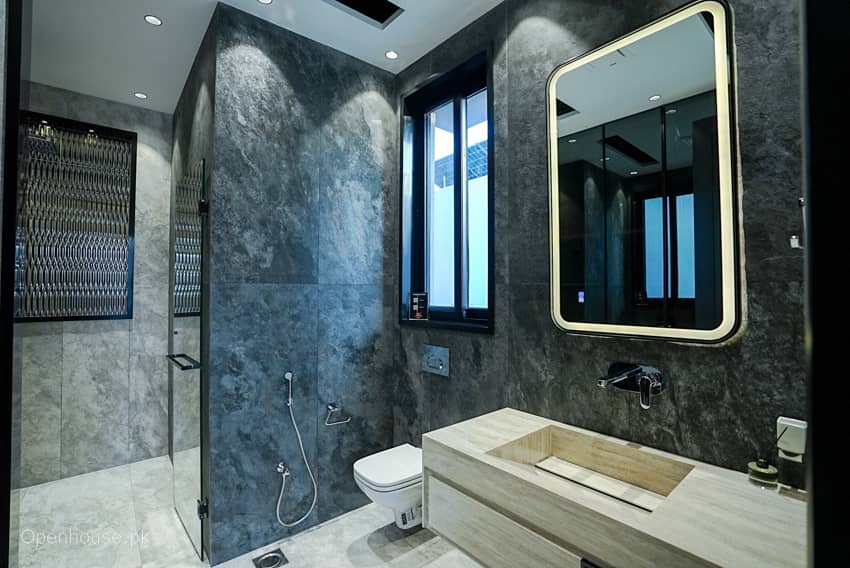 1 Kanal Semi-Furnished House with Basement & Cinema For sale in DHA Lahore | OH-0045 45