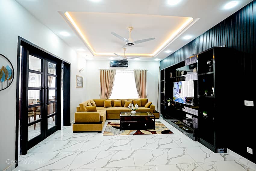 1 Kanal Double-unit Furnished House For sale in DHA Lahore | OH-0046 11