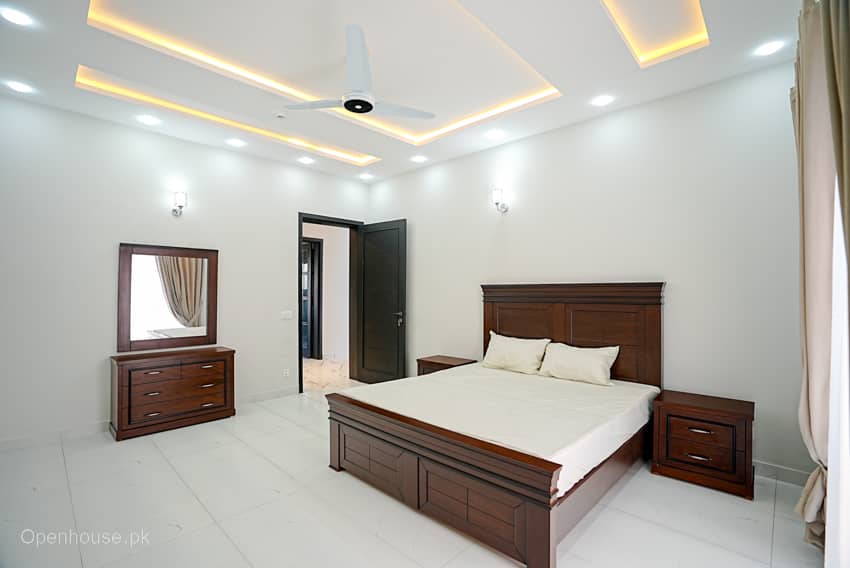 1 Kanal Double-unit Furnished House For sale in DHA Lahore | OH-0046 26