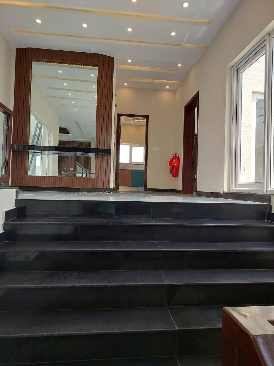 [VERIFIED] Elegant 1 Kanal Semi-Furnished Home for Sale – DHA Phase 7, Lahore 19