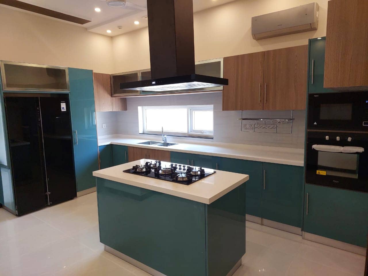 [VERIFIED] Elegant 1 Kanal Semi-Furnished Home for Sale – DHA Phase 7, Lahore 14