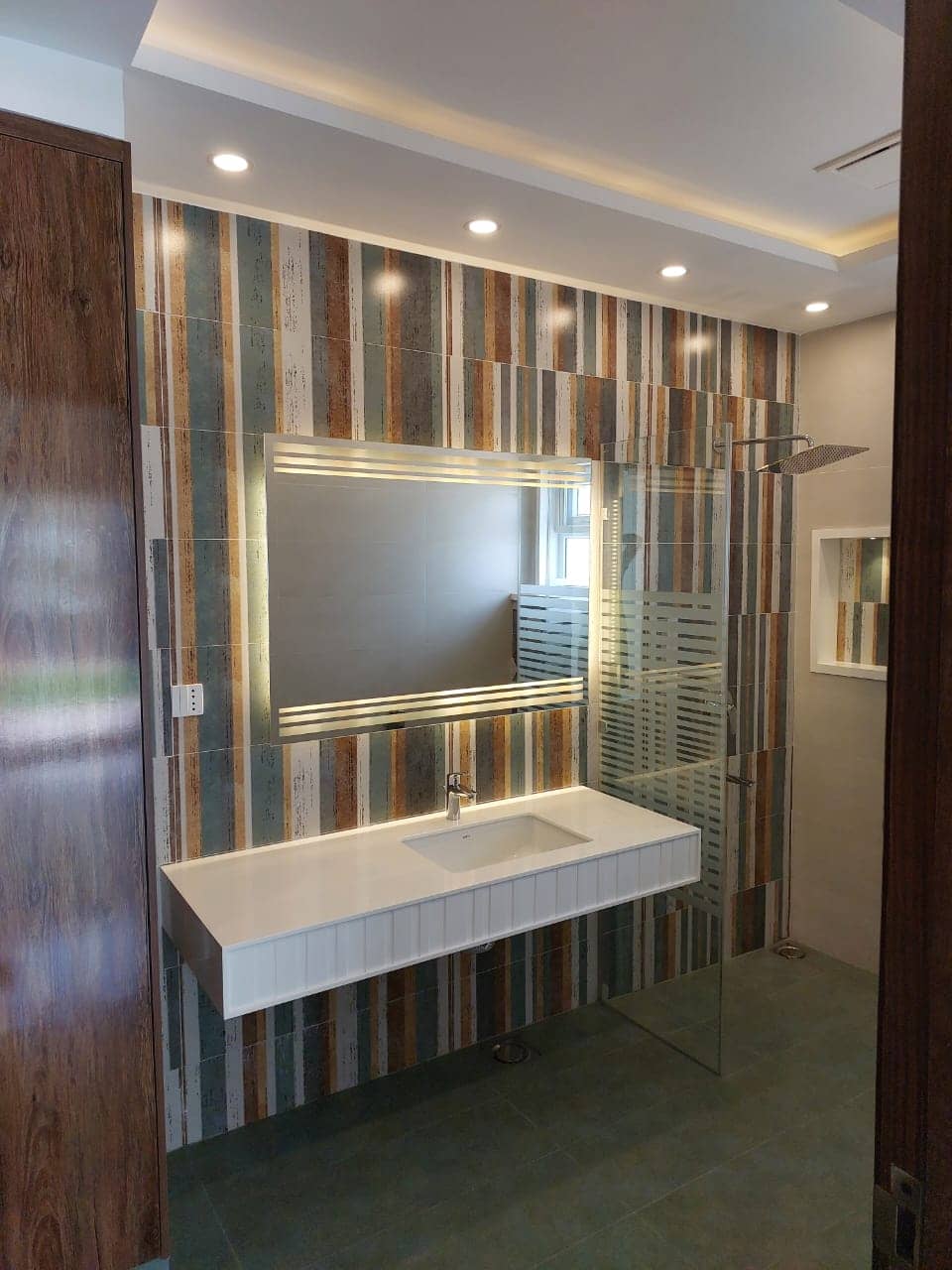 [VERIFIED] Elegant 1 Kanal Semi-Furnished Home for Sale – DHA Phase 7, Lahore 24