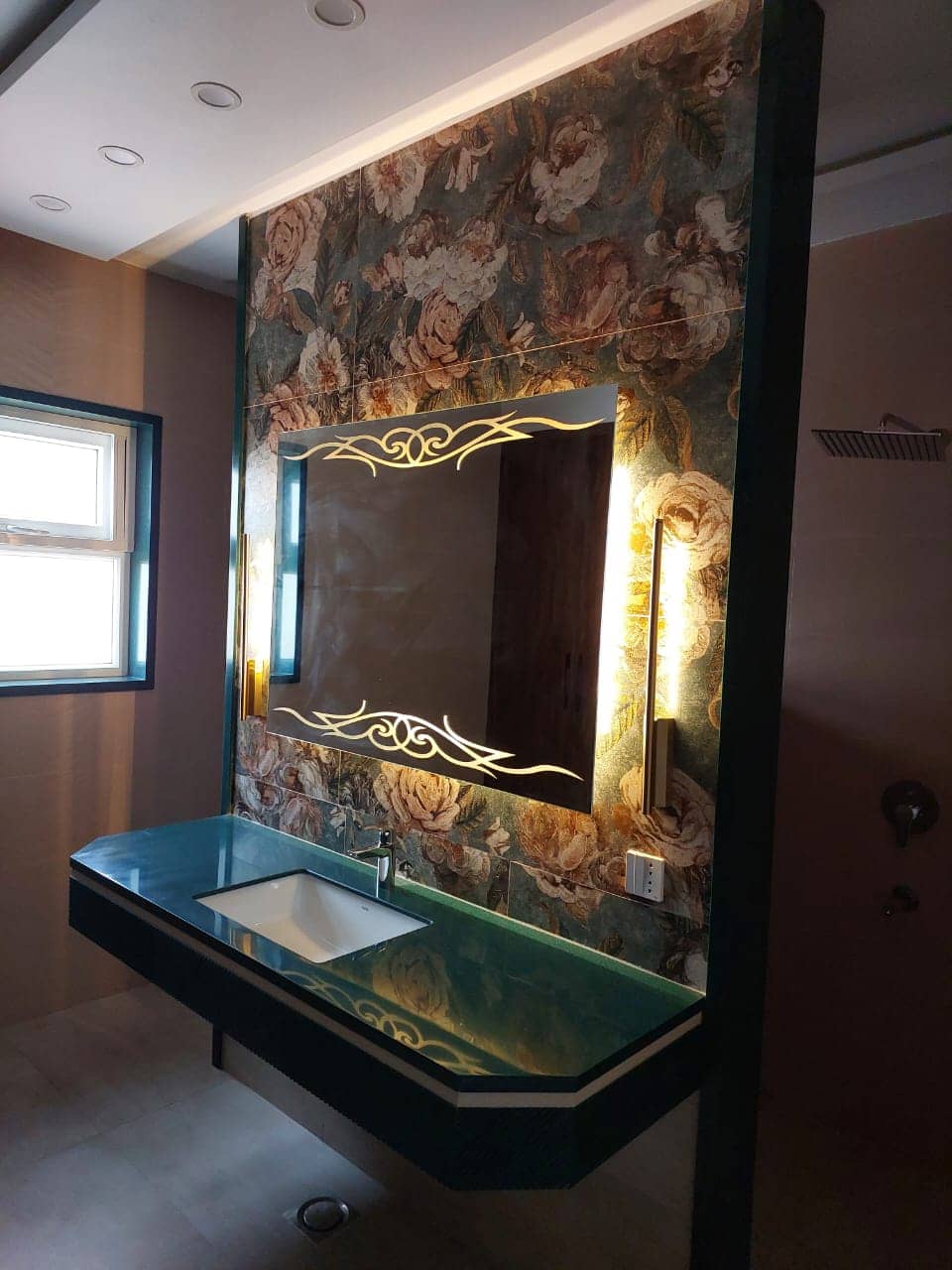 [VERIFIED] Elegant 1 Kanal Semi-Furnished Home for Sale – DHA Phase 7, Lahore 25