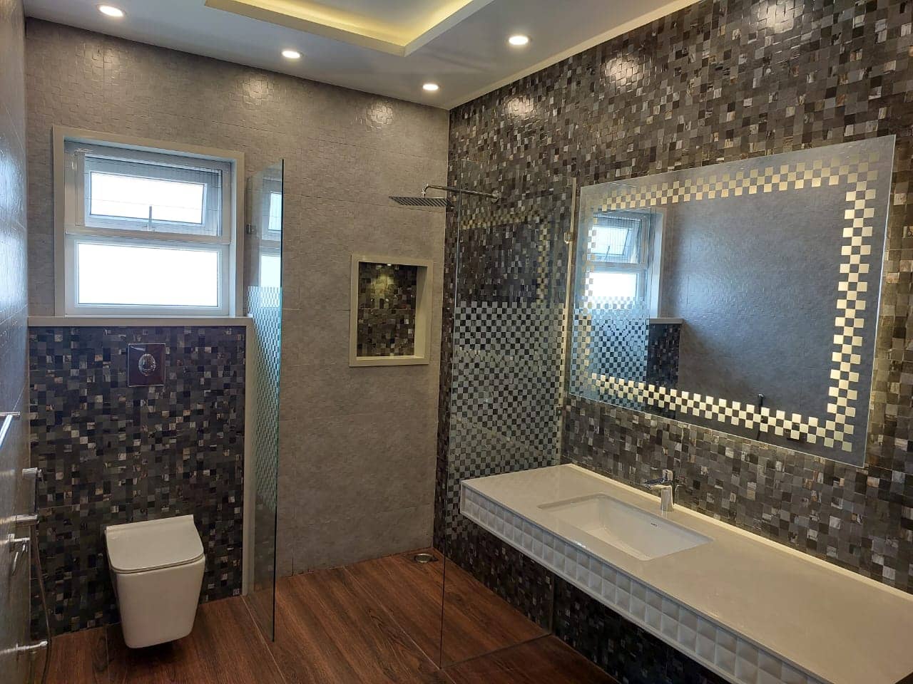 [VERIFIED] Elegant 1 Kanal Semi-Furnished Home for Sale – DHA Phase 7, Lahore 28