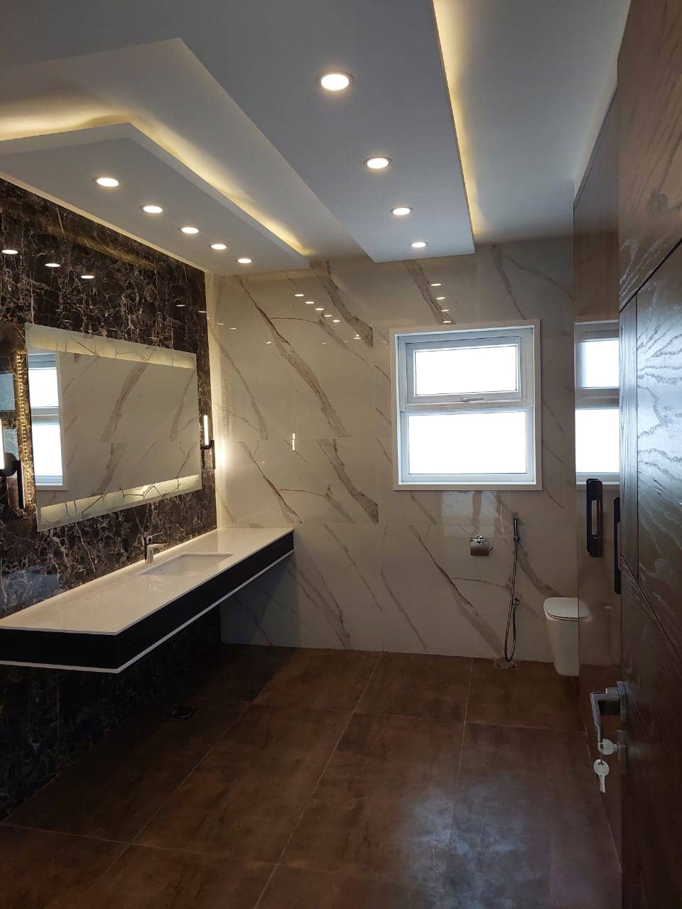 [VERIFIED] Elegant 1 Kanal Semi-Furnished Home for Sale – DHA Phase 7, Lahore 29