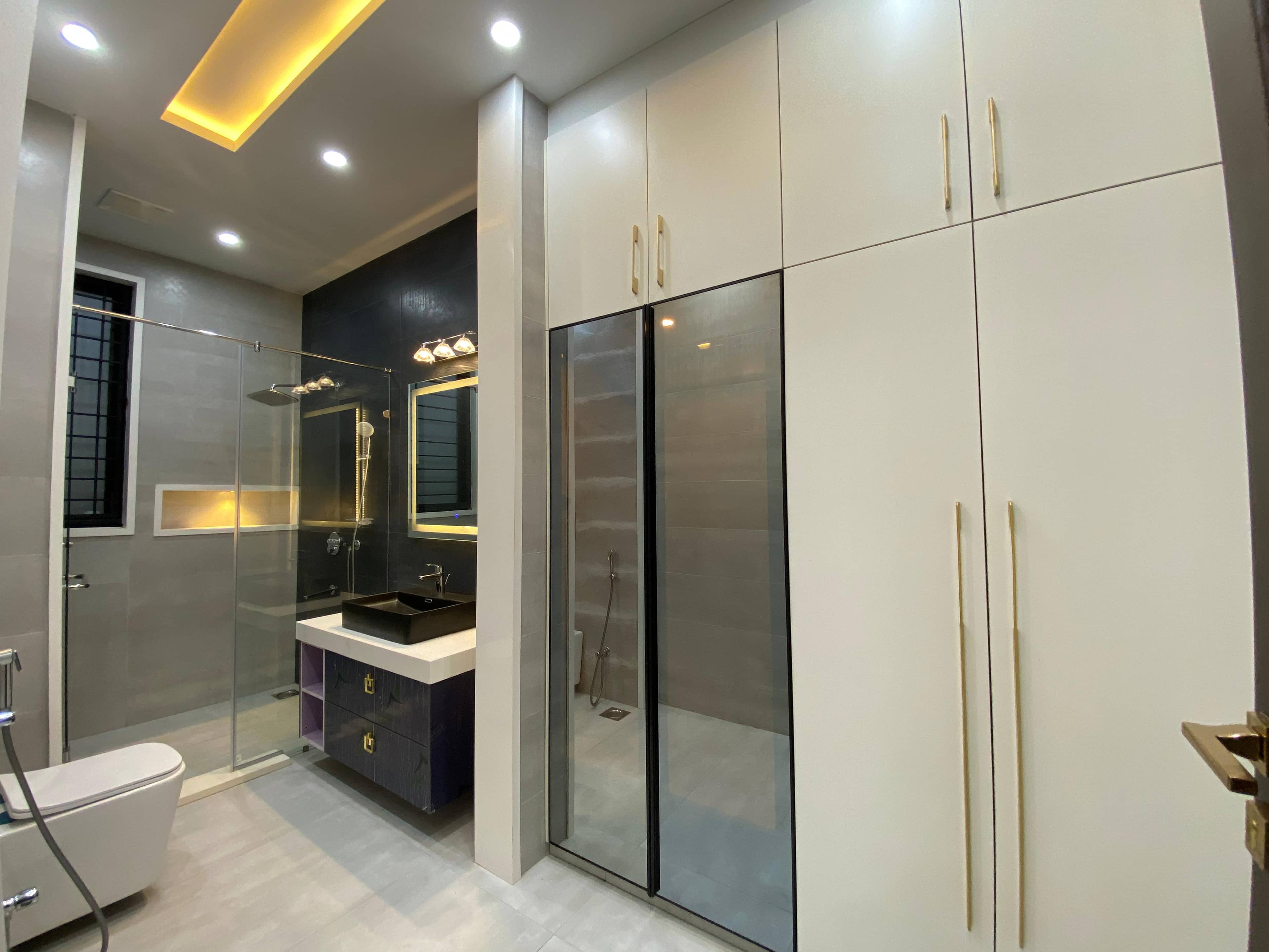 [VERIFIED] Spacious 1 Kanal Semi-Furnished Home – DHA Phase 7, Lahore 27